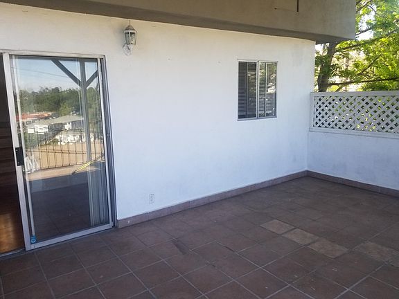 3rd image of 5020-5020 Aldama St