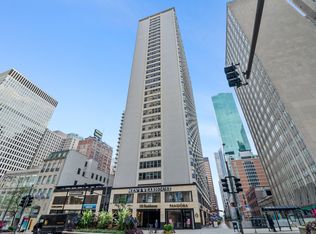 535 N Michigan Ave APT 1205, Chicago, IL 60611