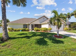 426 NW 7th Ter, Cape Coral, FL 33993