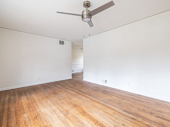 5th image of 2986 Belvedere Ln