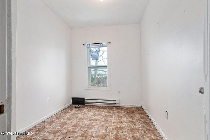 5th image of 11 Trinity Place