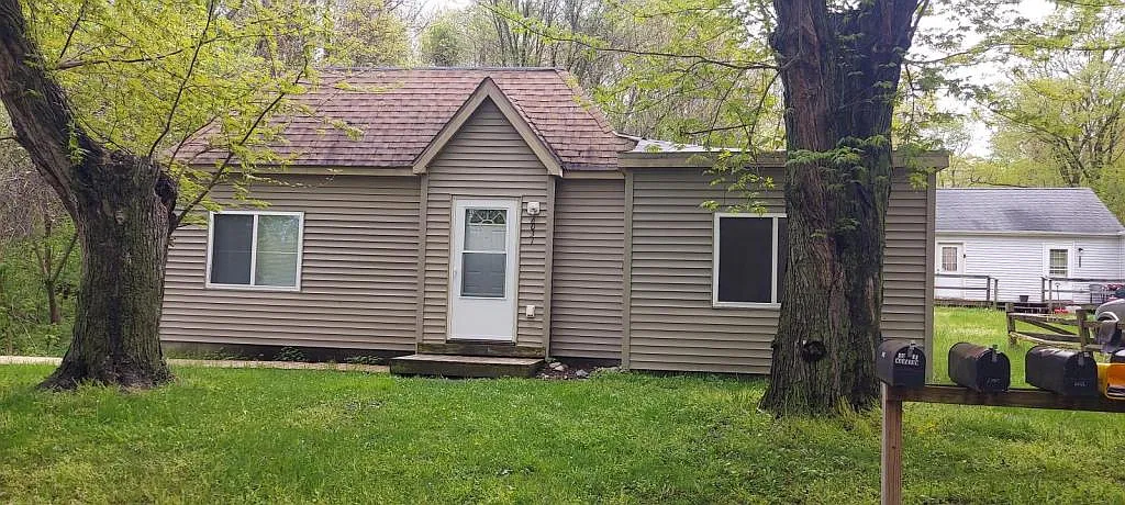 6031 Madison Street — Photo 1