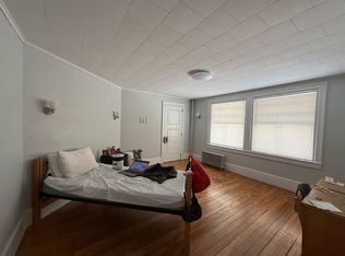 56-58 Cedar St, Worcester, MA 01609