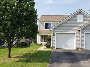 3193 Impressions Dr, Lake In The Hills, IL 60156