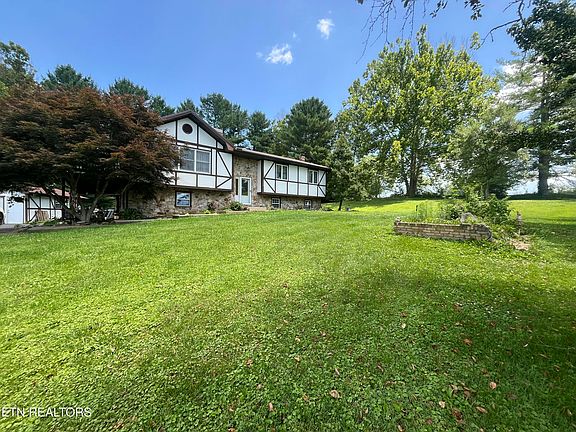 4th image of 351 Reed Patch Rd