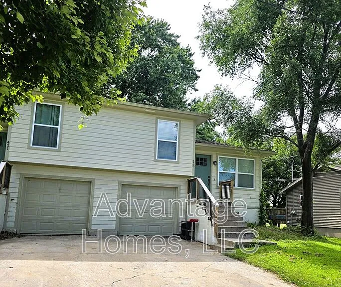 421-423 N Marion St #423 N MARION ST — Photo 1