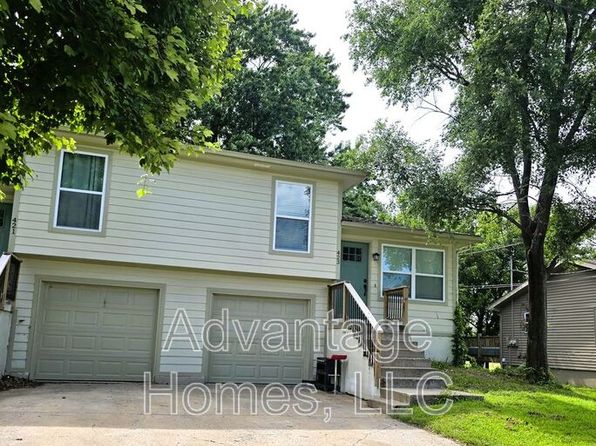 421-423 N Marion St