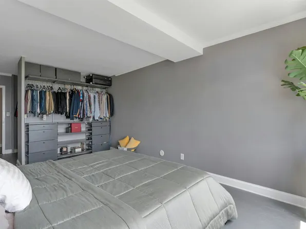 1203 River Road image 21 of 40