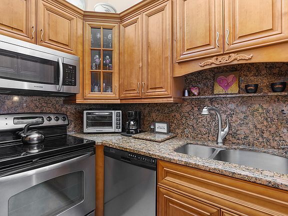 4th image of 408 Freedom Court