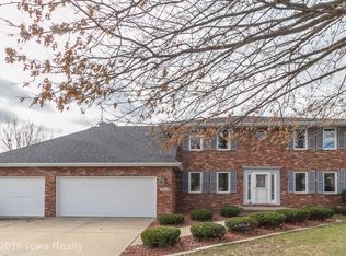 4800 Stonebridge Rd, West Des Moines, IA 50265