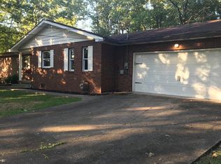 101 Mountaineer Ln, Ripley, WV 25271