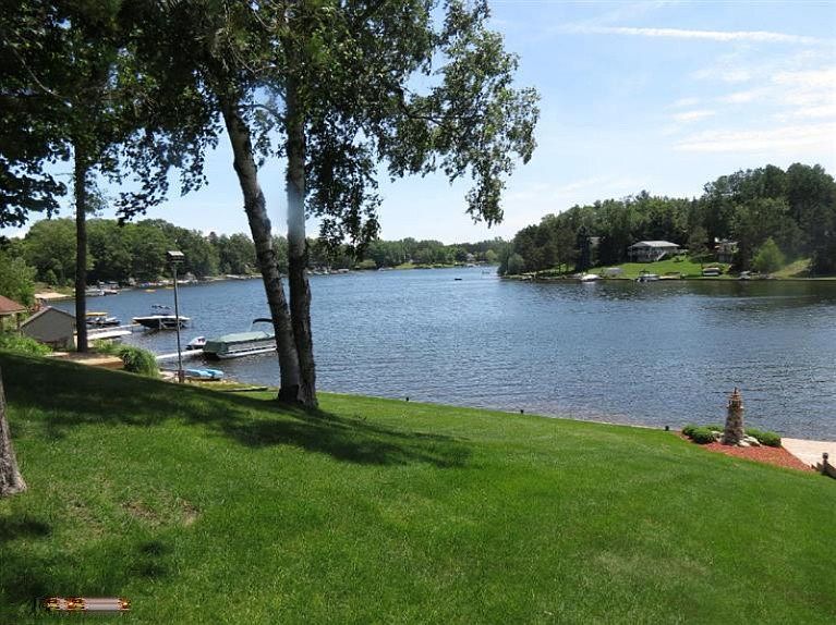 1st image of W Lake Holiday Dr