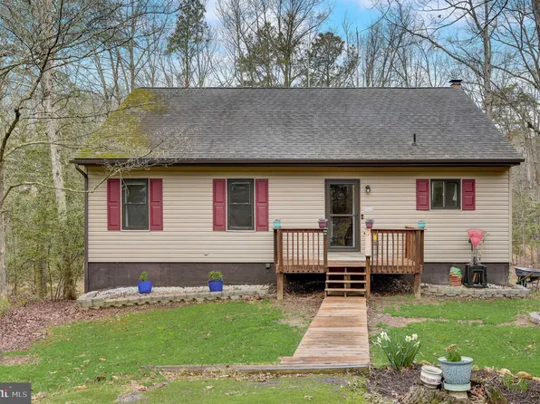23265 Laurel Hill Dr, California, MD 20619