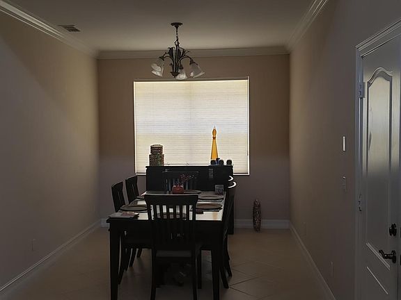 4th image of 10233 S Silver Palm Dr