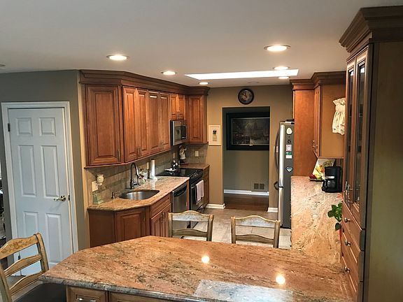 3rd image of 26 Camelia Pl