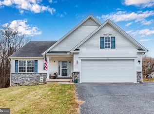 13 Adams Rd, Carlisle, PA 17015