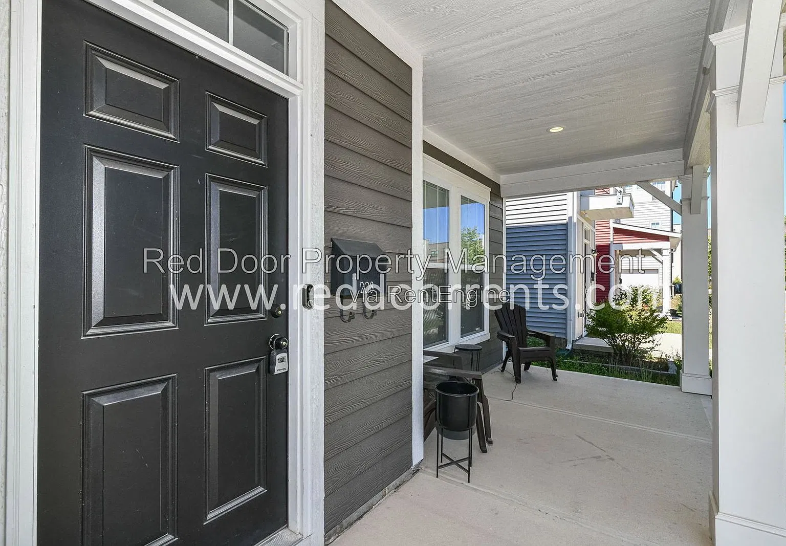 3 bed, 2.5 bath, 1791 sqft, $1,985 — Photo 3