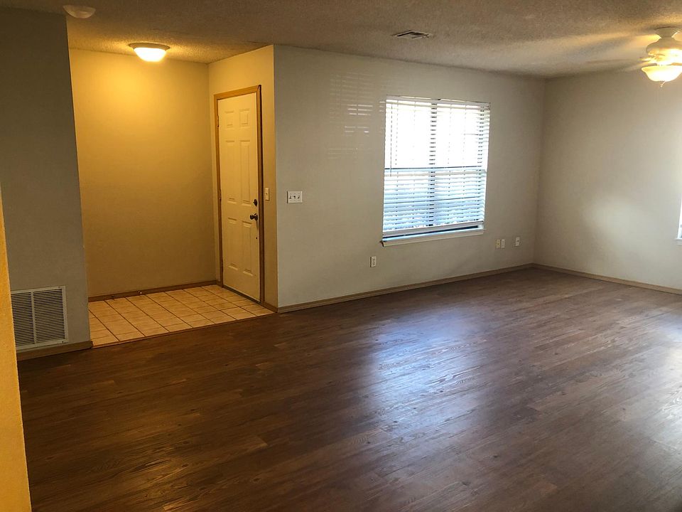 1st image of 1886 N Caton Dr
