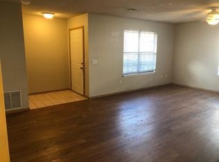 1886 N Caton Dr, Fayetteville, AR 72704