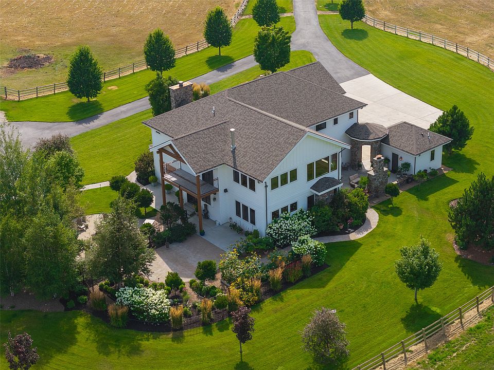 1st image of 99 Gracie Ln