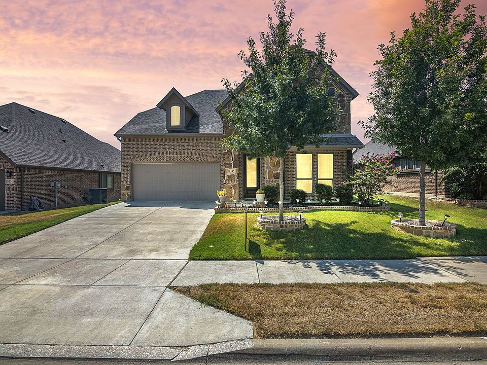 1st image of 11745 Dixon Dr