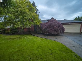 8645 SW Birchwood Rd, Portland, OR 97225
