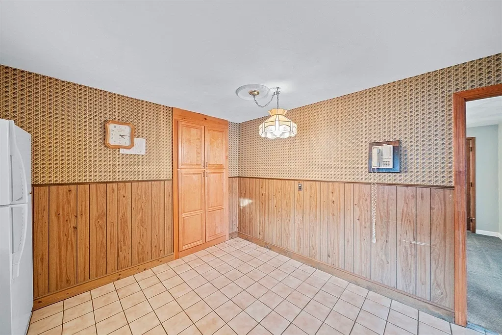 3 bed, 1216 sqft, $2,800 — Photo 2