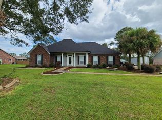 30180 Jericho Dr, Albany, LA 70711