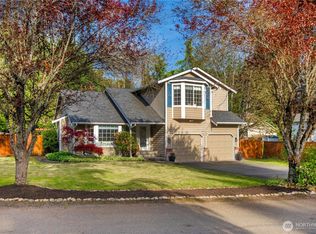 11605 218th Avenue Ct E, Bonney Lake, WA 98391