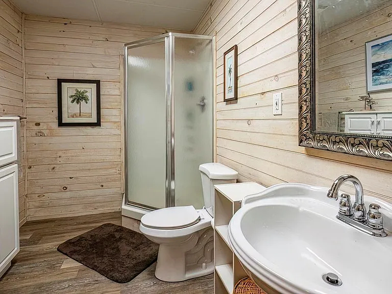 54 Henderson Ln — Photo 27