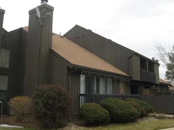 308 Westgate Dr, Edison, NJ 08820