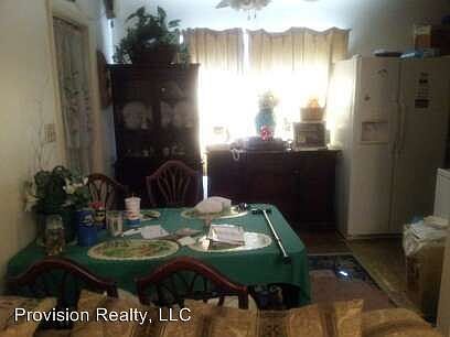 3rd image of 701 Stafford St