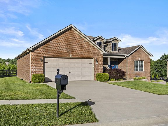 3rd image of 157 Tuscany Way