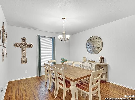 3rd image of 10913 Almond Crest Dr