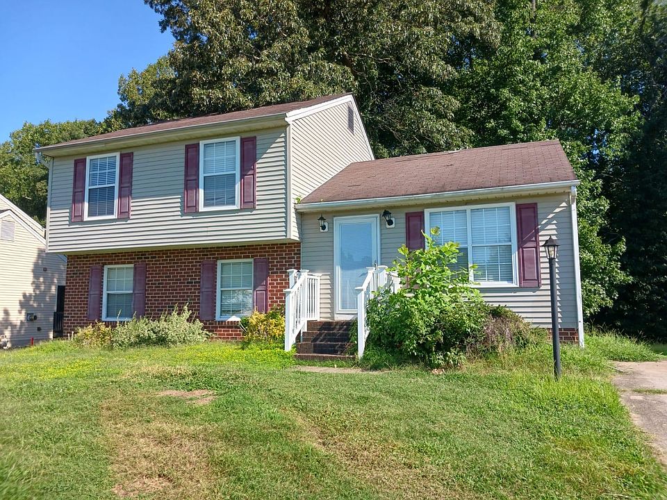 1st image of 5925 Almond Creek North Ln