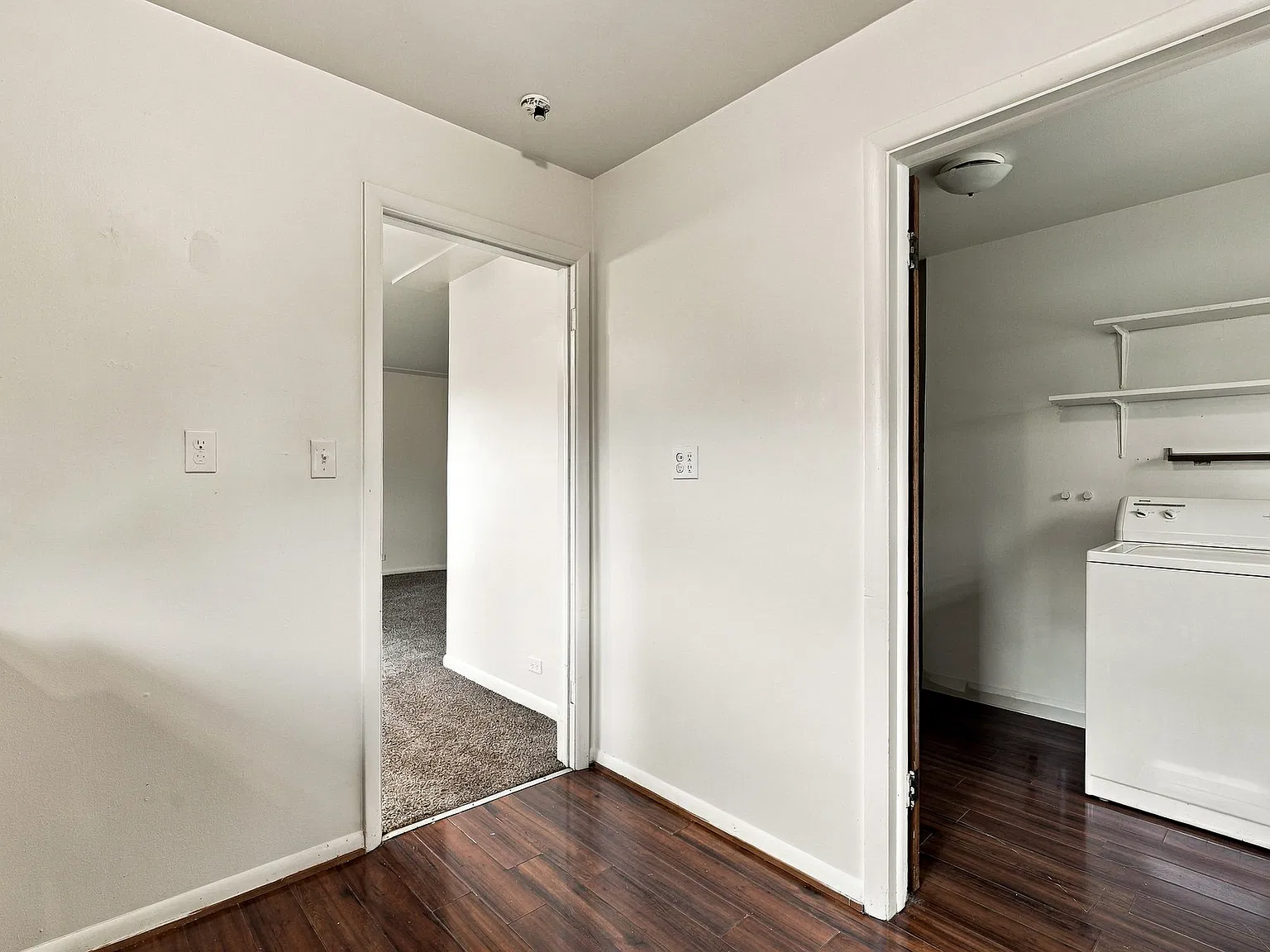 2 bed, 901 sqft, $1,650 — Photo 4
