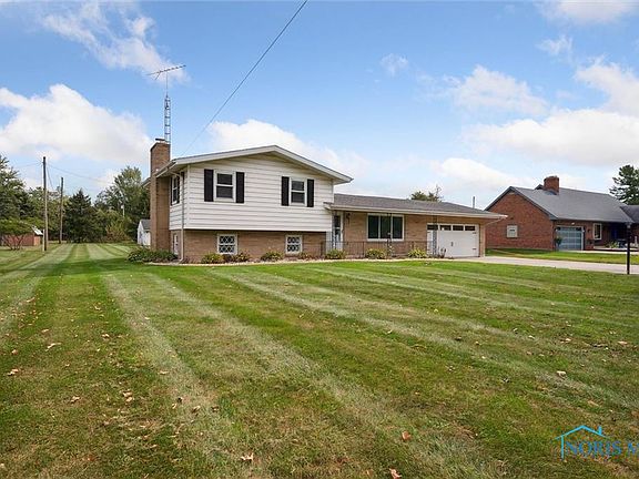 3rd image of 907 Meadowview Ln