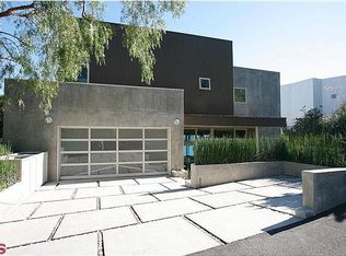 21756 Castlewood Dr, Malibu, CA 90265