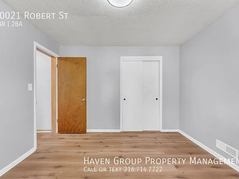 30021 Robert St — Photo 12
