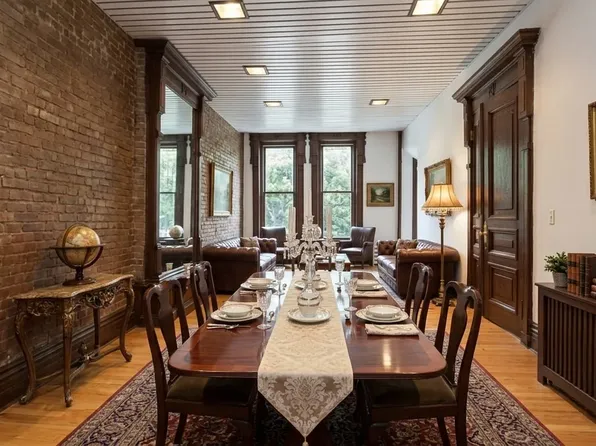 155 E 80th St, New York, NY 10075