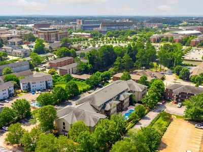 607 W Glenn Ave UNIT 208, Auburn, AL, 36832