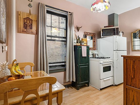 3rd image of 43 Avenue A #2C
