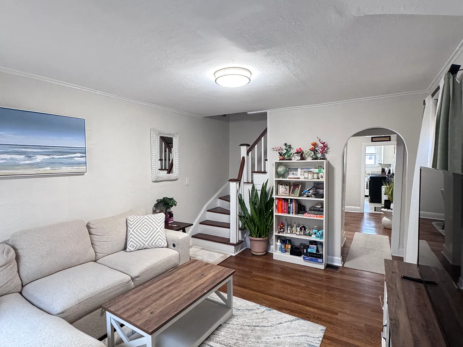 2 bed, 1.5 bath, 791 sqft, $2,860 — Photo 2