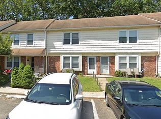 112 Colony Cir, Lakewood, NJ