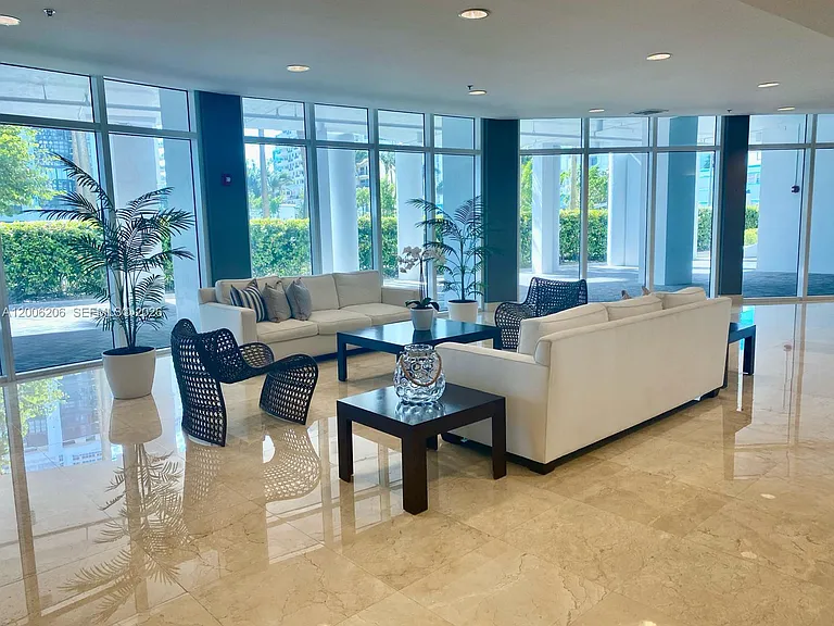 6515 Collins Ave #1505 — Photo 7