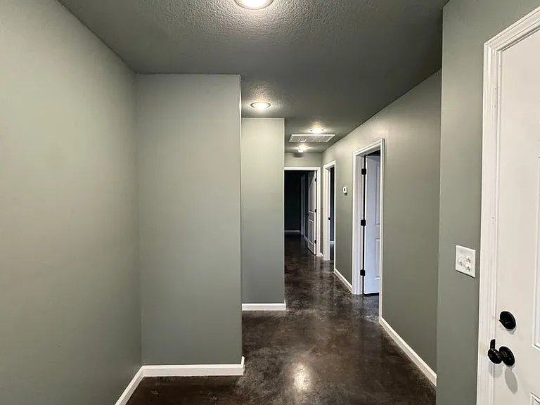 526 Maple St — Photo 6