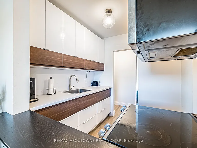 57 Mericourt Rd #203 — Photo 34
