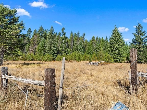 4th image of Nka Pines Rd