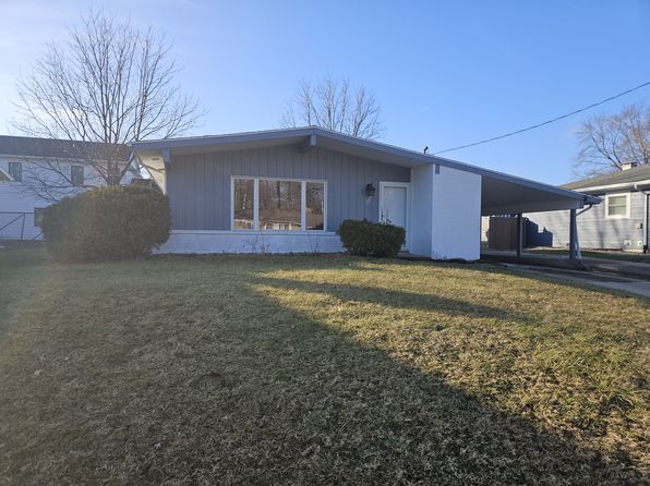 1009 N Twyckenham Dr