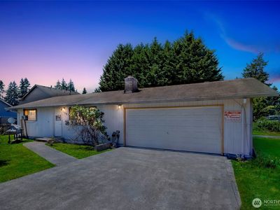 11104 Ainsworth Avenue S, Tacoma, WA, 98444